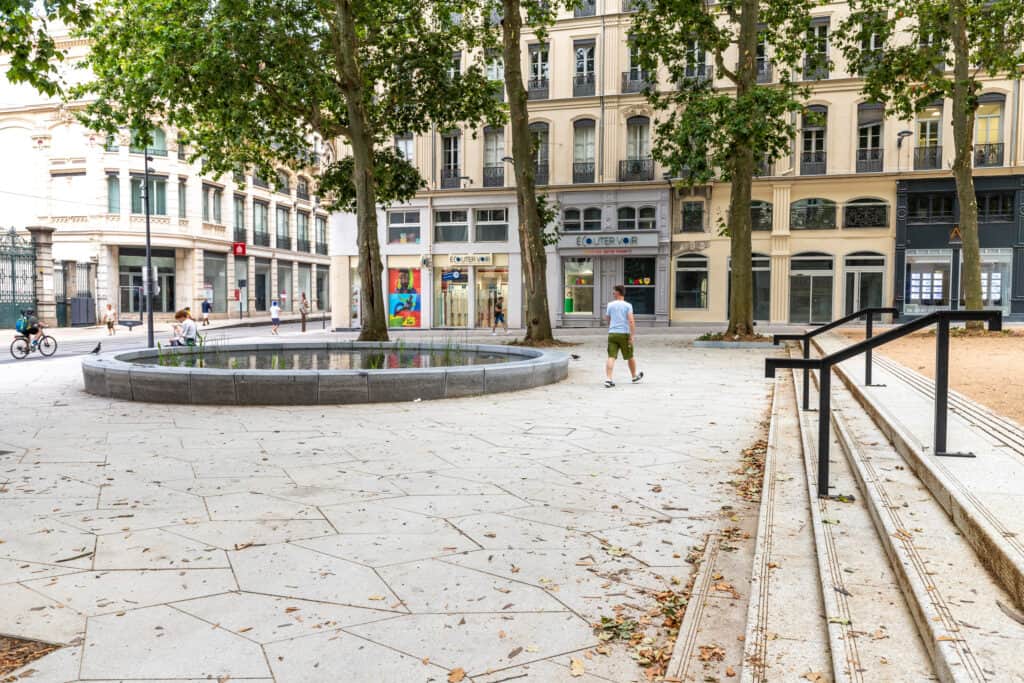 Place WaldeckRousseau SaintEtienne • Mutabilis Paysage & Urbanisme